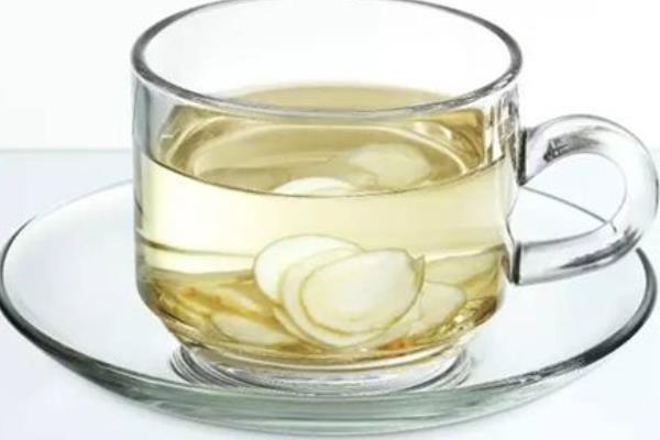 西洋參泡水喝的功效與作用