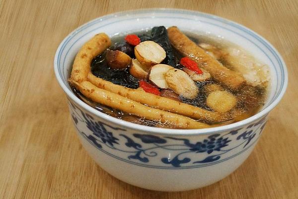 當歸黃芪烏雞湯功效與作用