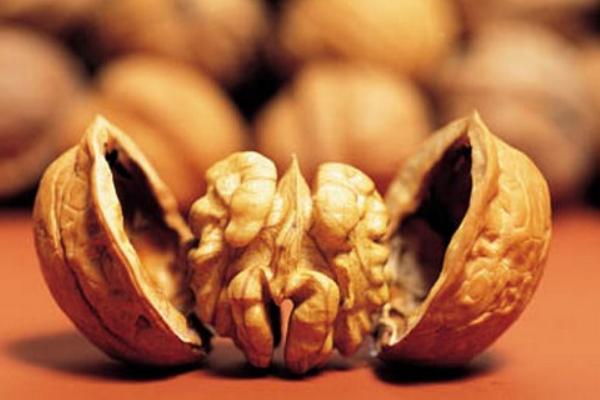 紙皮核桃怎么吃