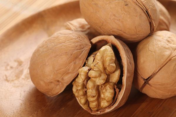 紙皮核桃怎么吃