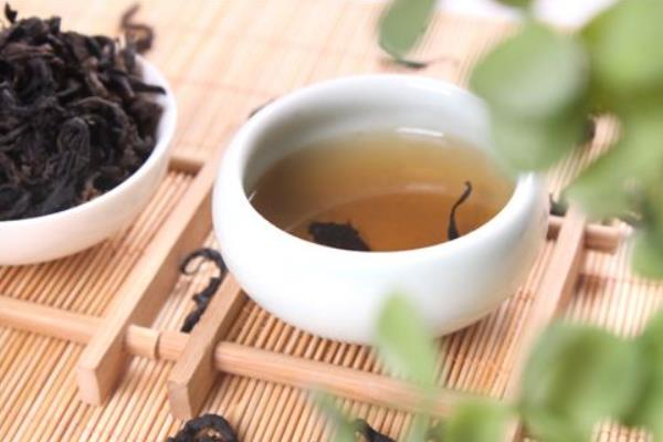 杜仲茶市場價格多少錢一斤 杜仲茶怎么泡