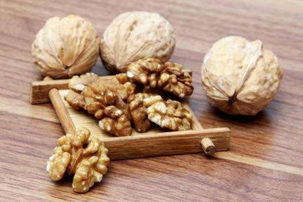 一斤核桃出多少核桃仁 核桃的營養價值
