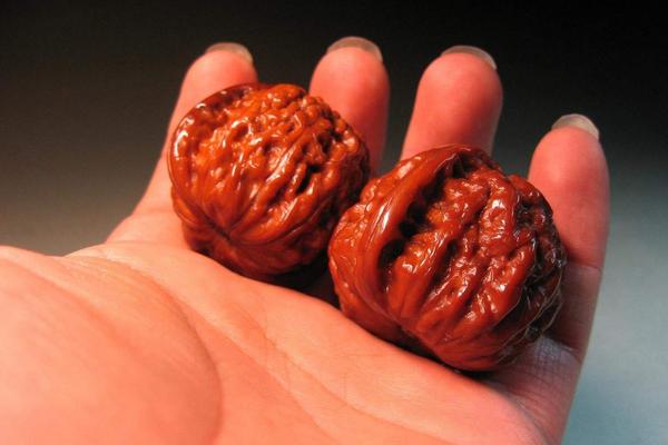 獅子頭核桃市場(chǎng)價(jià)格多少錢一對(duì) 獅子頭核桃是什么