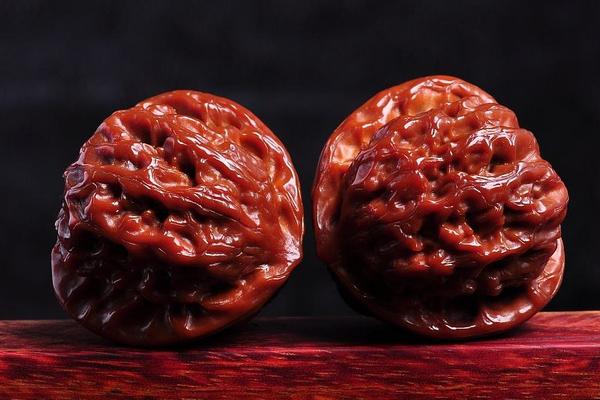 獅子頭核桃市場(chǎng)價(jià)格多少錢一對(duì) 獅子頭核桃是什么