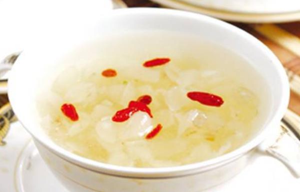 生黃精和熟黃精的區(qū)別是什么 黃精的藥用價(jià)值