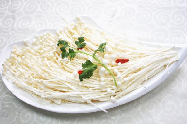 金針菇圖片大全 什么是金針菇