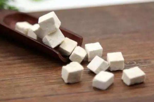 茯苓補腎嗎 茯苓作用及食用方法