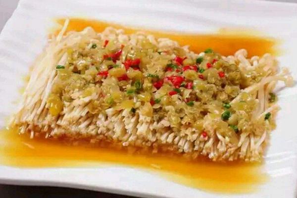 涼拌金針菇正宗做法 涼拌金針菇怎么做簡單又好吃