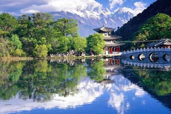 適合秋季旅游的地方有哪些 國內秋季自駕游好去處