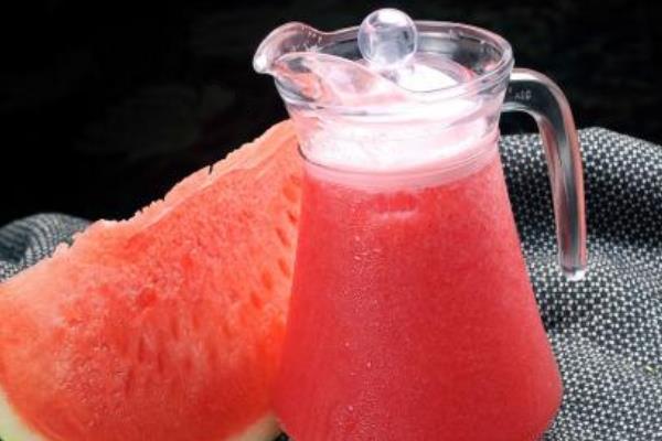 夏天吃什么菜對身體好 夏天吃什么降火解暑