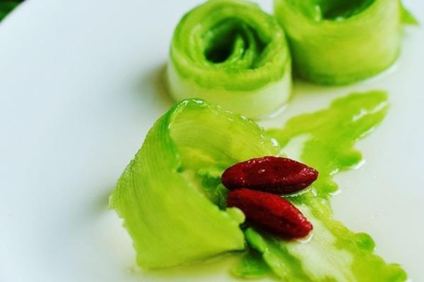 夏季養(yǎng)生菜譜大全 夏季有哪些水果蔬菜吃