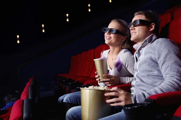 情人節(jié)送什么給女朋友好 第一次情人節(jié)應該怎么過