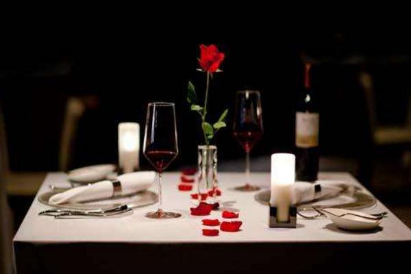 情人節(jié)送什么給女朋友好 第一次情人節(jié)應該怎么過