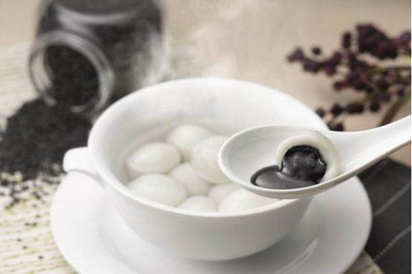 元宵節的祝福詞大全（短信、微信） 正月十五可以送禮嗎