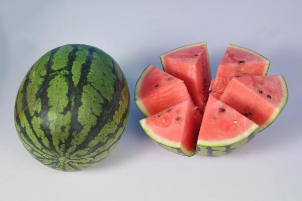 西瓜怎么挑 西瓜的功效與作用