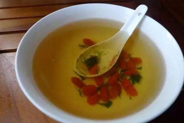 蒲公英根和什么一起泡 蒲公英葉好還是蒲公英根好