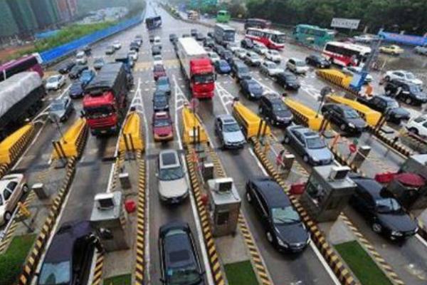 清明節高速免費嗎(怎么計算)清明節是法定節日嗎