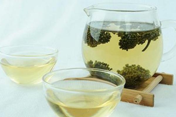 桔梗泡水喝的功效與作用 桔梗泡水喝的注意事項