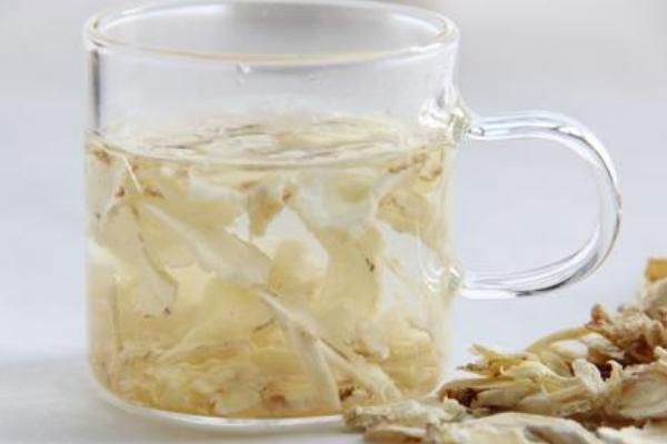 桔梗泡水喝的功效與作用 桔梗泡水喝的注意事項