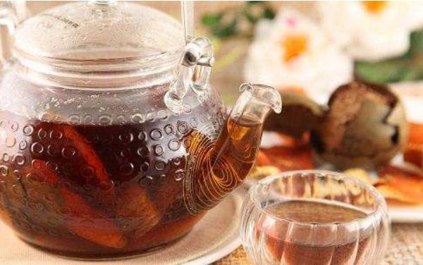 桔梗泡水喝的功效與作用 桔梗泡水喝的注意事項