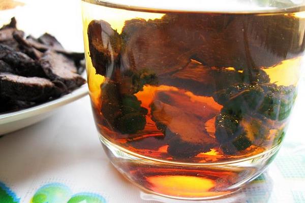 黃精酒的功效與作用與制作方法黃精泡酒用什么樣的白酒好