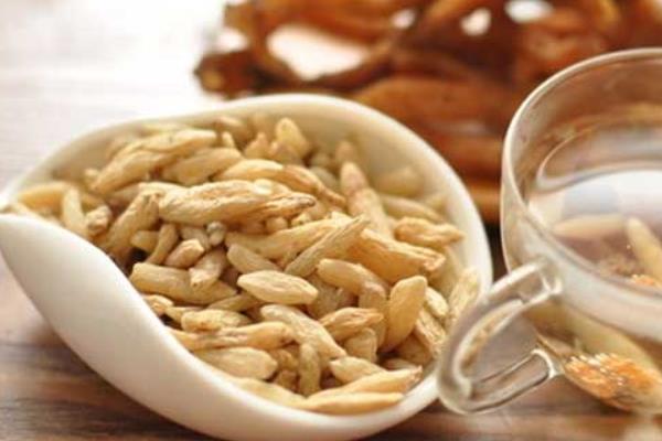 麥冬金銀花茶緩解咽炎嗎 麥冬的藥材搭配