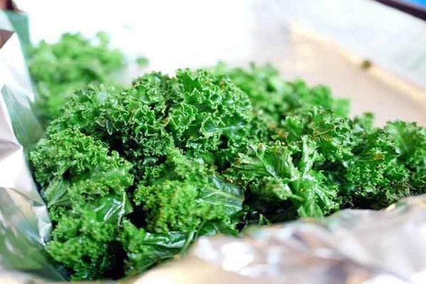 羽衣甘藍(lán)可以生吃嗎 羽衣甘藍(lán)怎么做好吃