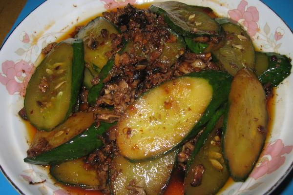 紫蘇煎黃瓜的家常做法 紫蘇煎黃瓜怎么做簡單又好吃