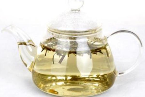 半枝蓮泡水喝的功效與作用 半枝蓮日常用法