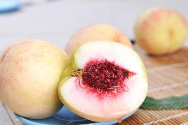 水蜜桃市場價格多少錢一斤 水蜜桃什么時候上市