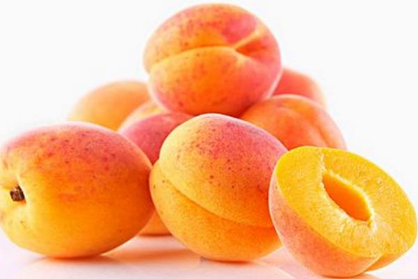杏子和黃桃的區(qū)別是什么 杏的功效與作用