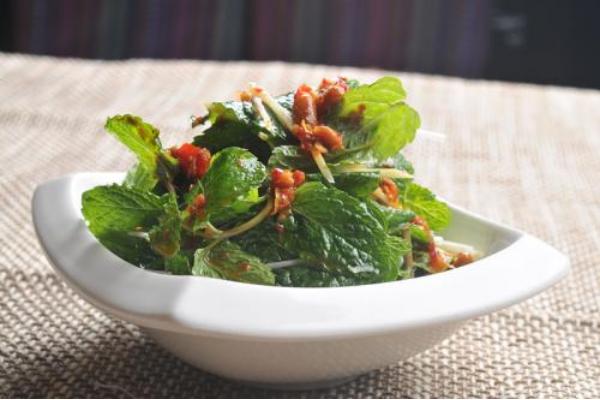 涼拌薄荷葉怎么做既簡單又好吃 薄荷的功效作用