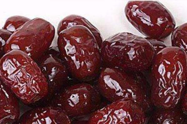 干蜜棗和濕蜜棗的區(qū)別是什么 吃蜜棗的好處