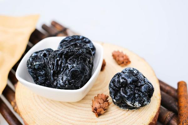 烏梅功效與作用及禁忌 烏梅營(yíng)養(yǎng)價(jià)值
