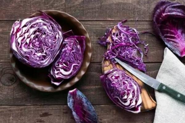 涼拌紫甘藍(lán)怎么做 家常涼拌紫甘藍(lán)簡(jiǎn)單做法