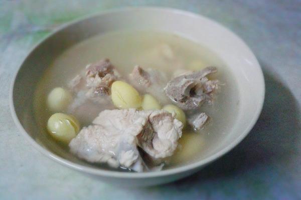 白果排骨湯功效與作用 白果排骨湯的做法