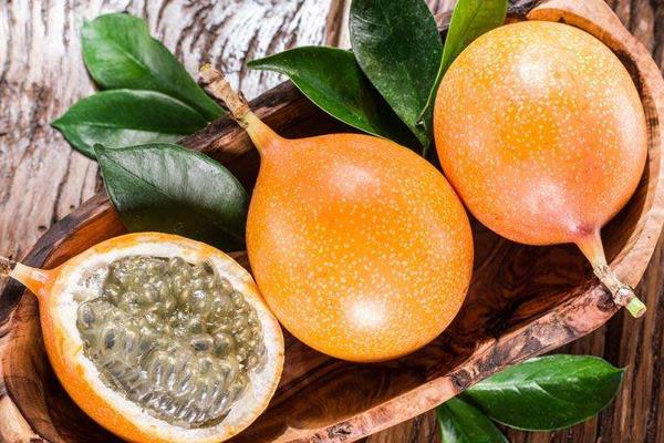 百香果開果器怎么用 百香果的殼怎么吃