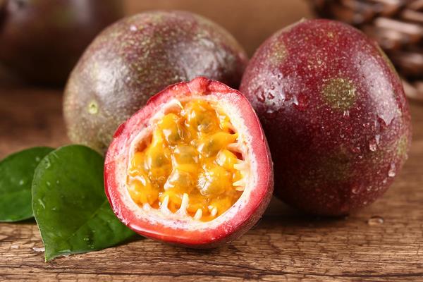 百香果開果器怎么用 百香果的殼怎么吃