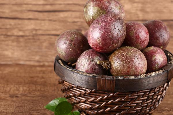 百香果開果器怎么用 百香果的殼怎么吃