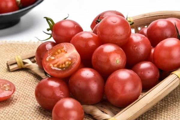 吃圣女果有什么好處 圣女果什么時候吃最好