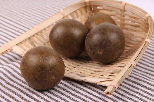 羅漢果的功效與作用及禁忌 羅漢果藥用價值