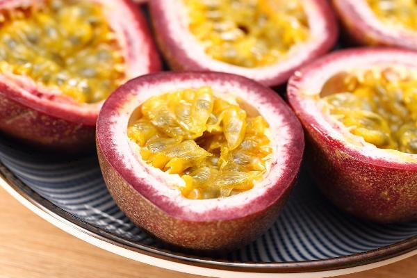 百香果的籽能吃嗎 百香果一天吃幾個最好