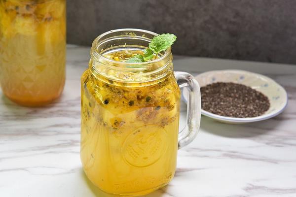 百香果泡水的功效與作用 百香果泡水的正確方法