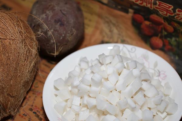 孕婦可以喝椰汁嗎 喝椰汁上火嗎