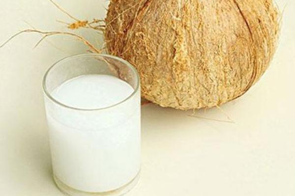 椰子汁為什么那么難喝 椰子汁怎么做才好喝