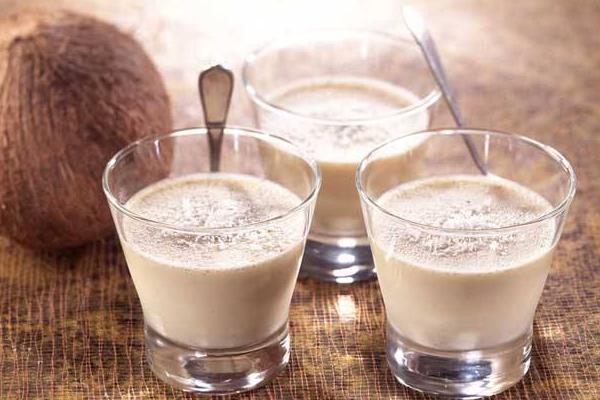 椰奶和椰汁的區別是什么 椰奶的營養價值