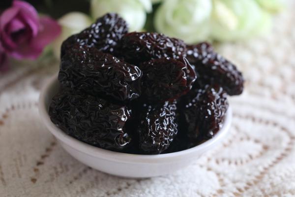 黑棗的功效與作用及禁忌 黑棗營養價值