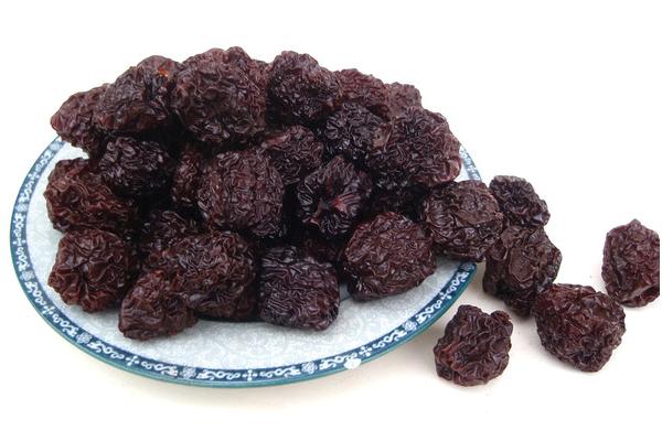 黑棗的功效與作用及禁忌 黑棗營養(yǎng)價值