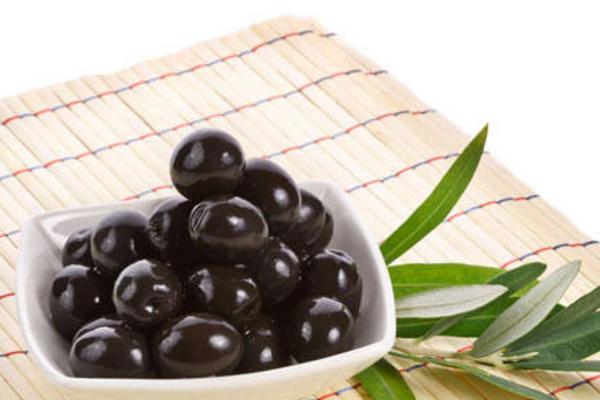 黑棗的功效與作用及禁忌 黑棗營養(yǎng)價值