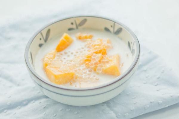 芒果椰漿西米露的做法 椰漿西米露要不要加水煮